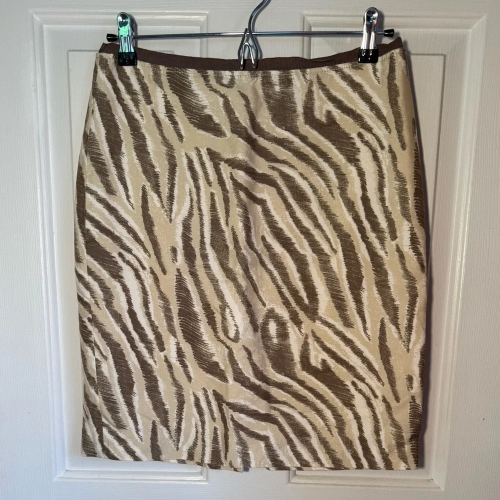 LOFT Ann Taylor Tiger Print Silk Cotton Blend Tan Cream White Skirt women size 4